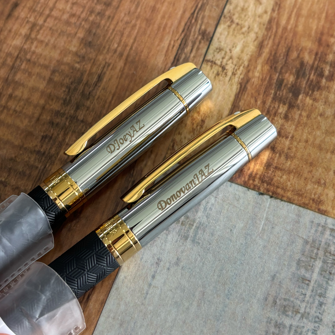 Personalized Name Engraving On Sheaffer 300 E9347 Engraved Matt Black With Gold Trims Fountain Pen