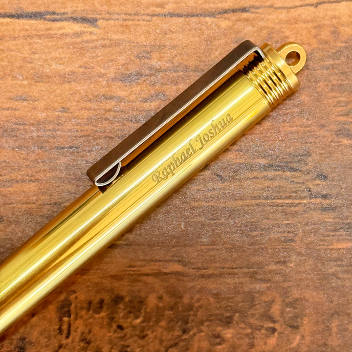 Personalised name engraving on TRAVELER&