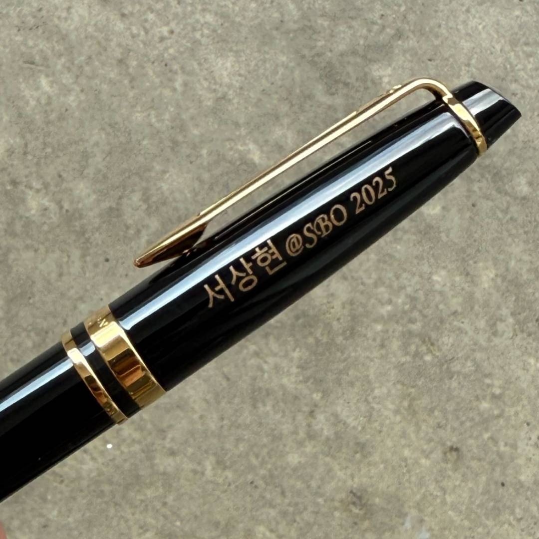 Personalized Name Engraving On Waterman Expert3 Laque Black GT Rollerball Pen