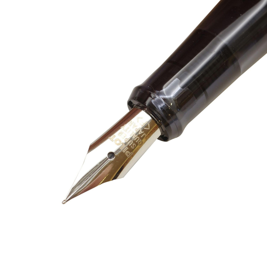Pilot LIGHTIVE Fountain Pen - Active Red
