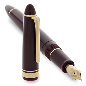 Sailor 1911S 14k Nib Fountain Pen - Maroon with Gold Accent [Pre-Order]