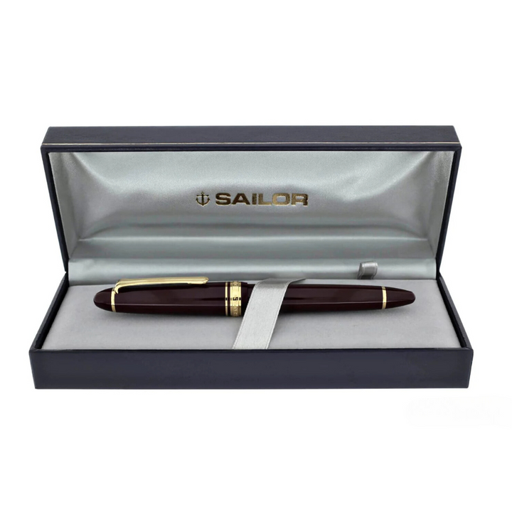 Sailor 1911S 14k Nib Fountain Pen - Maroon with Gold Accent [Pre-Order]