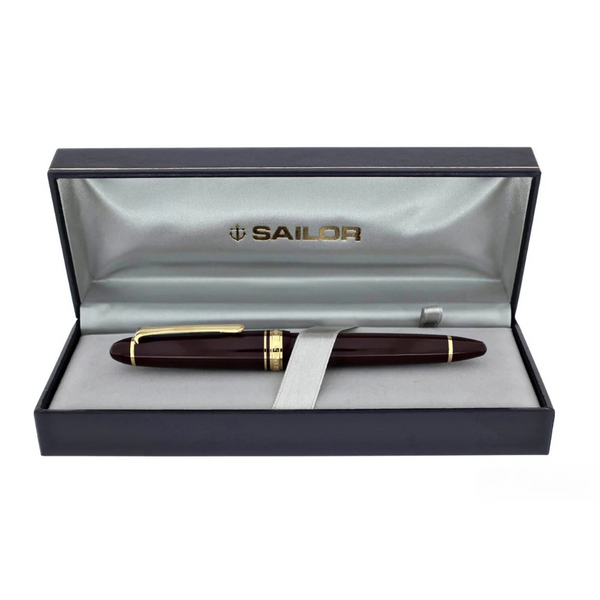 Load image into Gallery viewer, Sailor 1911S 14k Nib Fountain Pen - Maroon with Gold Accent [Pre-Order]
