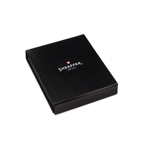 将图片加载到图库查看器，Sheaffer Gift Set VFM Ballpoint Pen Matte Black with Chrome Trims and Small Notebook

