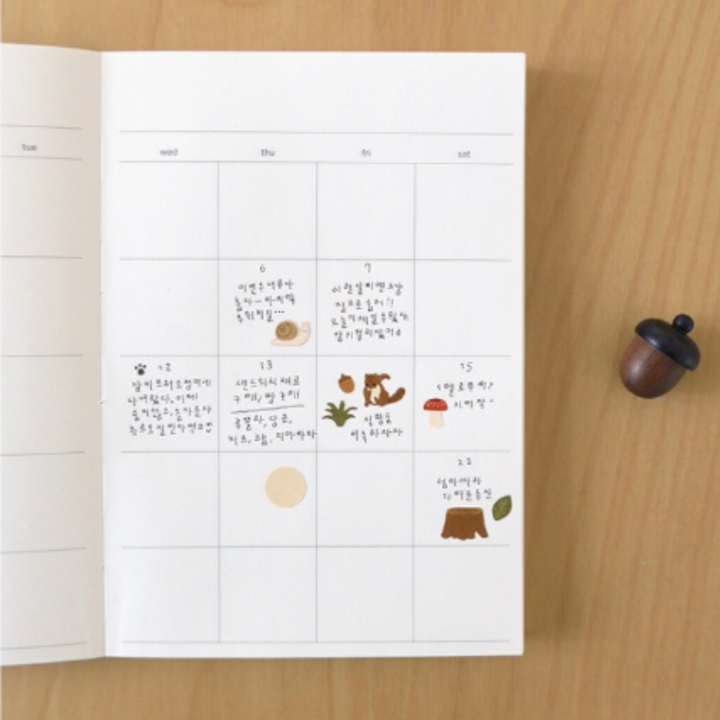 Suatelier Daily Deco Sticker - Little Forest — flat lay