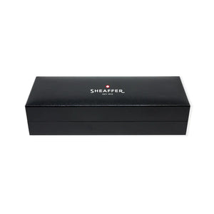 Sheaffer 300 E9325 Fountain Pen - Glossy Black with Gold-tone Trims