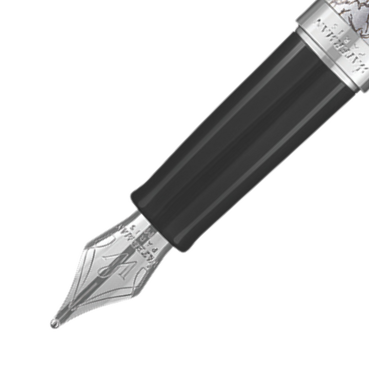 Waterman Hemisphere 18 Deluxe Cracked Fountain Pen in Medium — Waterman fountain pen — precision nib writing instrument, at Cityluxe Singapore stationery store