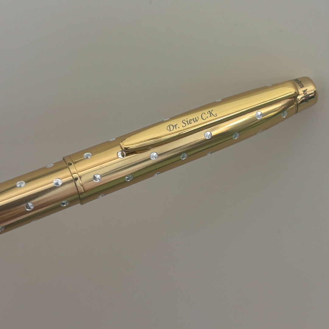 Custom Pen Engraving – Personalised Name Engraving on Helen Kelly Starlight Pen Gold at Cityluxe WorkRoom