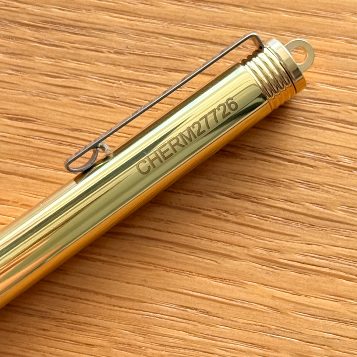 Custom Pen Engraving – Personalised Name Engraving on TRAVELER&