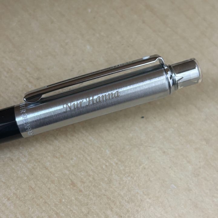Custom Pen Engraving – Personalised Name Engraving on Sheaffer Sentinel Black and Chrome Ballpoint Pen With Chrome Trims at Cityluxe WorkRoom