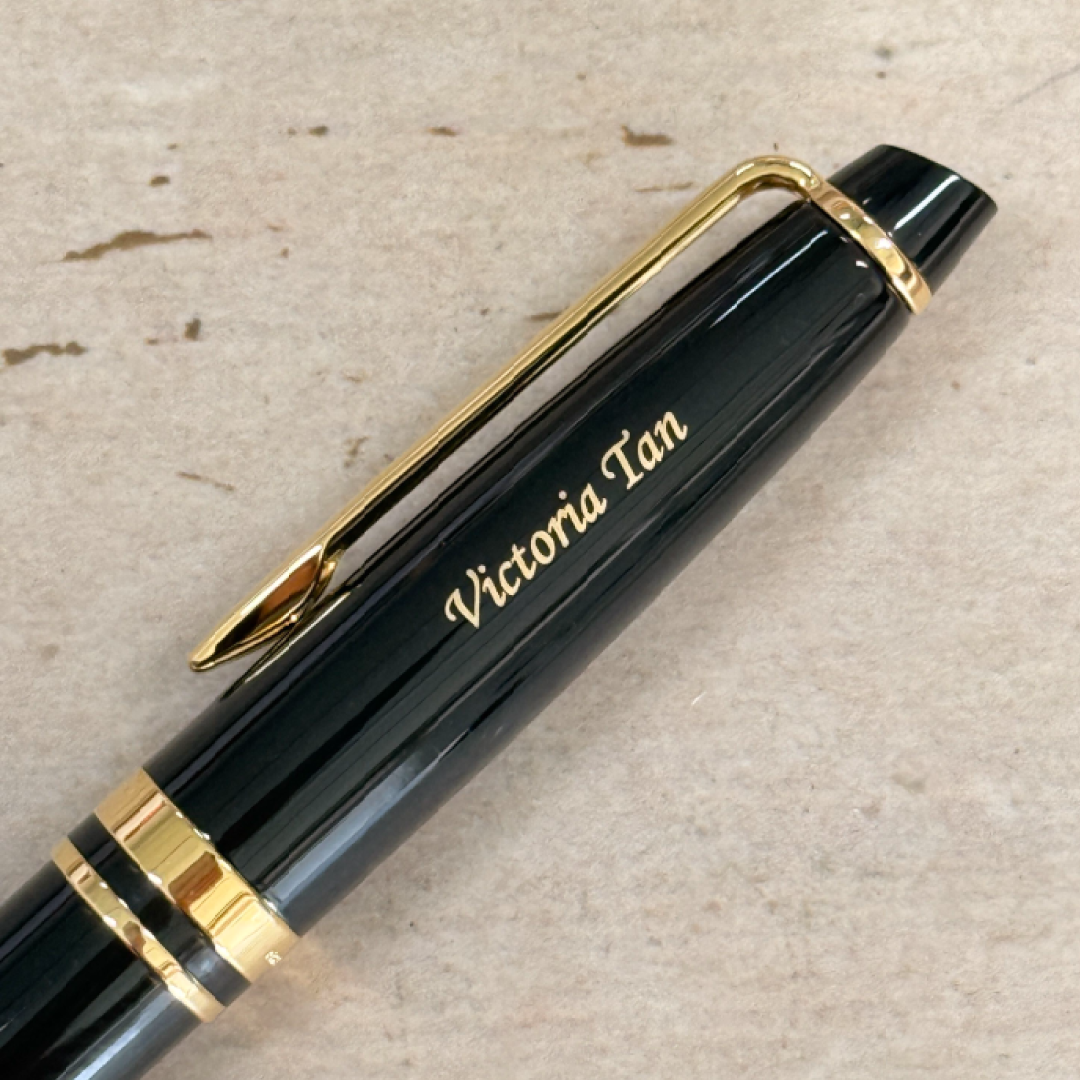 Custom Pen Engraving – Personalised Name Engraving on Waterman Expert3 Laque Black GT Rollerball Pen at Cityluxe WorkRoom