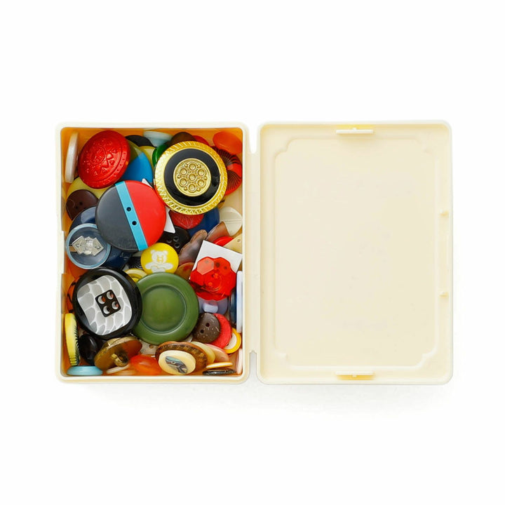 A cute, retro-inspired mini toolbox that helps you organize small essentials in style—perfect for desks, bags, and on-the-go storage.