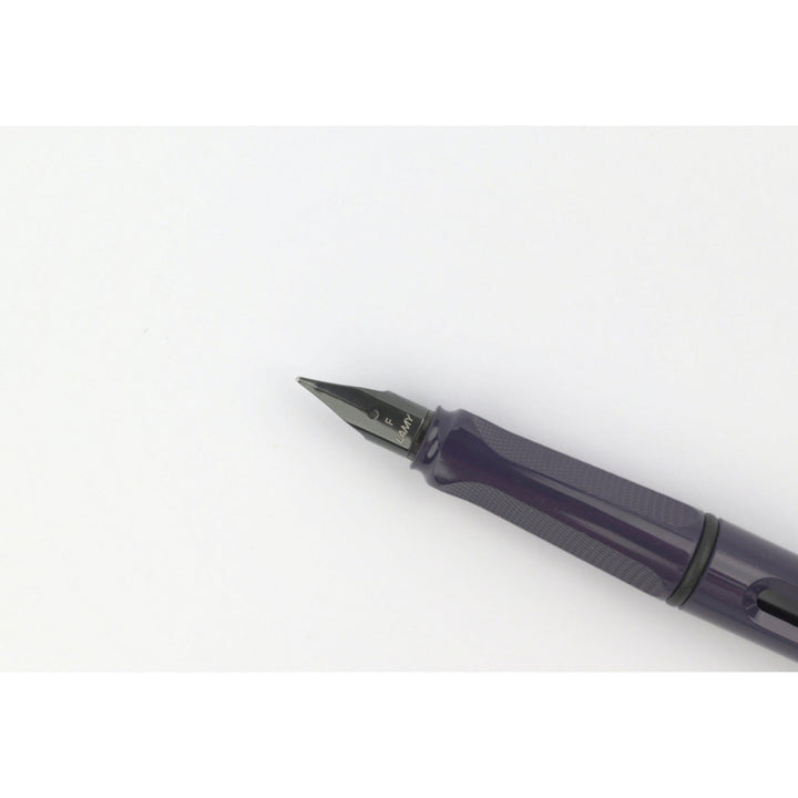 LAMY Safari Fountain Pen Meteora special edition 2026 - close-up of the black steel nib