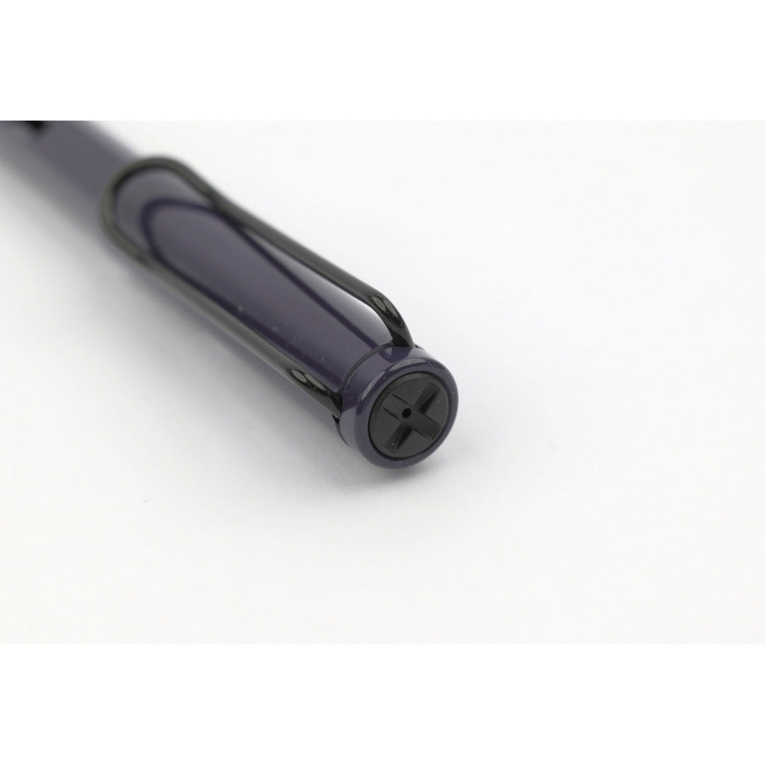 LAMY Safari Fountain Pen Meteora special edition 2026 - close-up of the cap end and clip