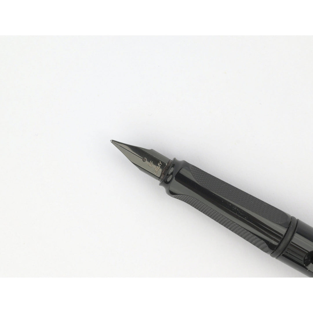 LAMY Safari Fountain Pen Meteorite special edition 2026 - close-up of the black steel nib