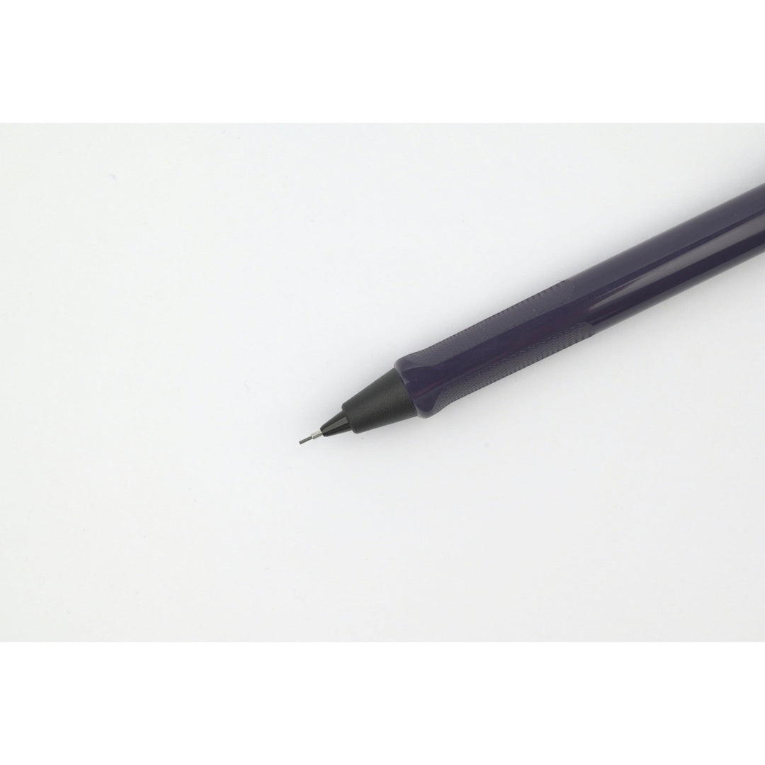 LAMY Safari Mechanical Pencil Meteora special edition 2026 - close-up of the 0.5 mm lead tip