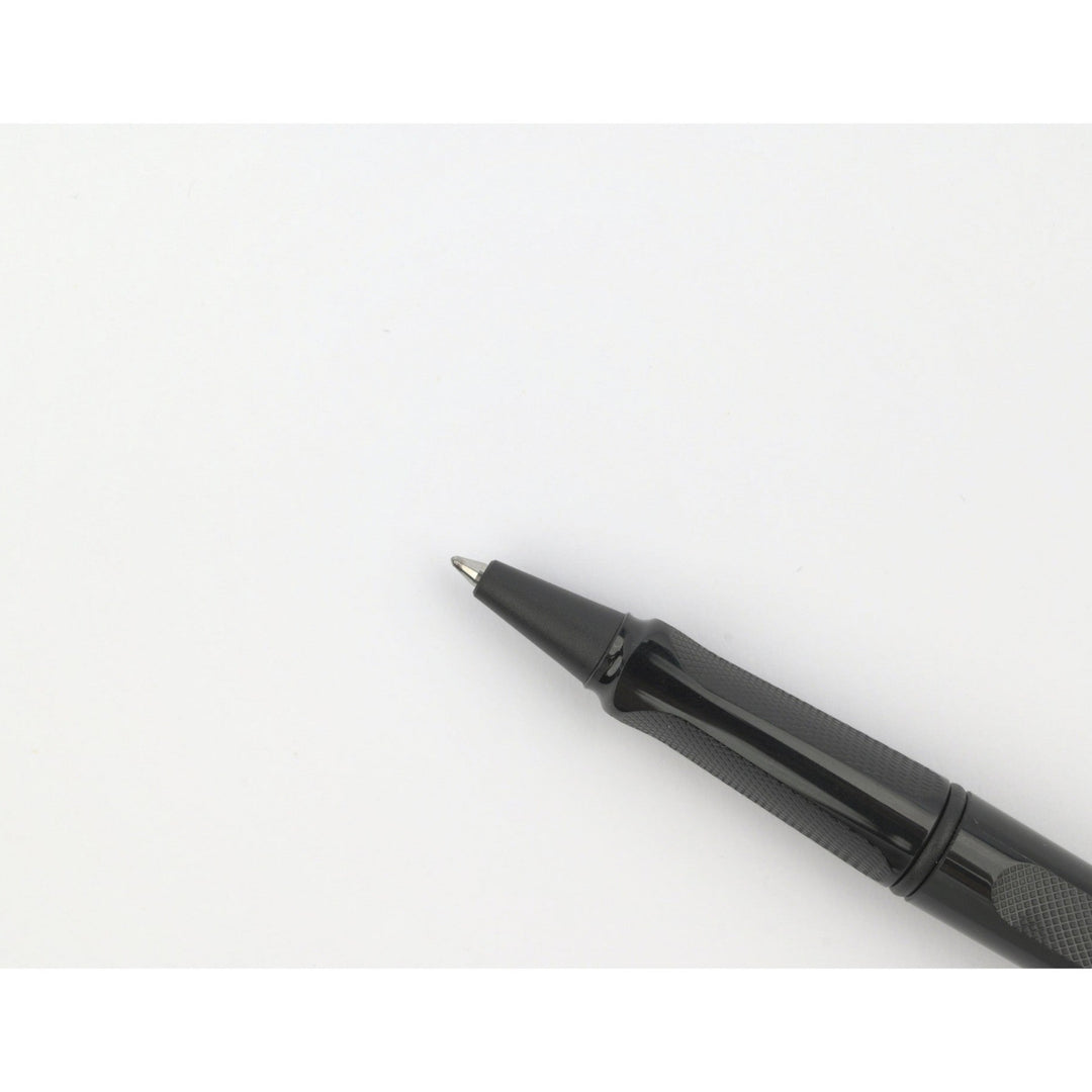 LAMY Safari Rollerball Pen Meteorite special edition 2026 - close-up of the rollerball tip