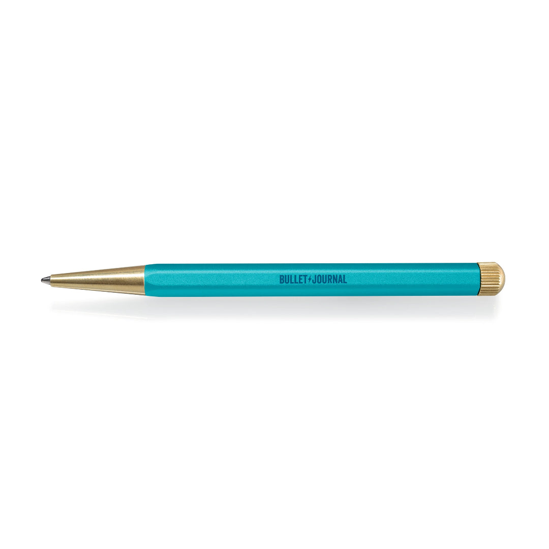 Add a pop of color to your journaling with the Leuchtturm1917 Bullet Journal Edition Drehgriffel Nr.1 Gel Pen in Turquoise25. With its smooth gel ink, elegant twist mechanism, and refillable design, it&