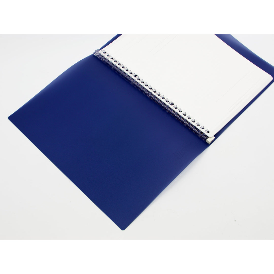 Maruman Kurufit B5 binder in blue, shown open with loose leaf paper on the rings