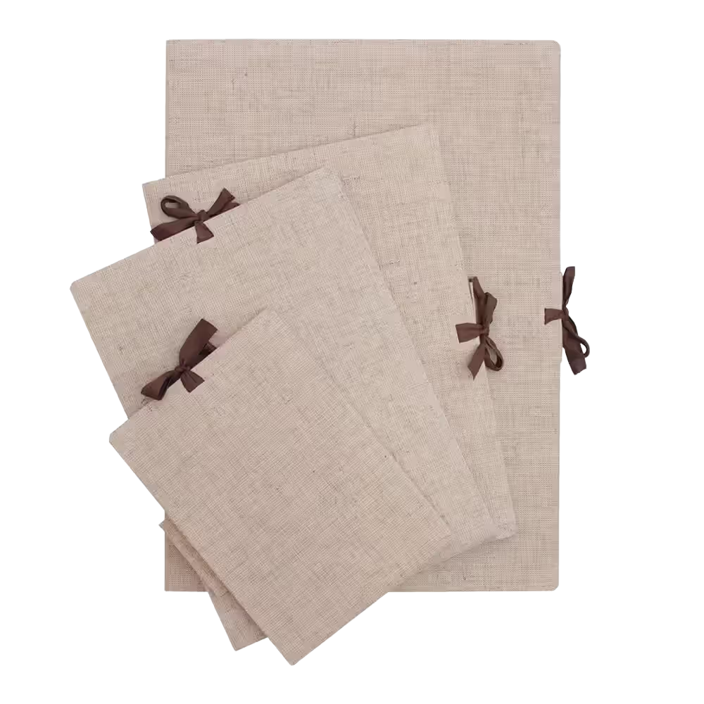 Maruman B6E Sketchbook Linen Cover — in use