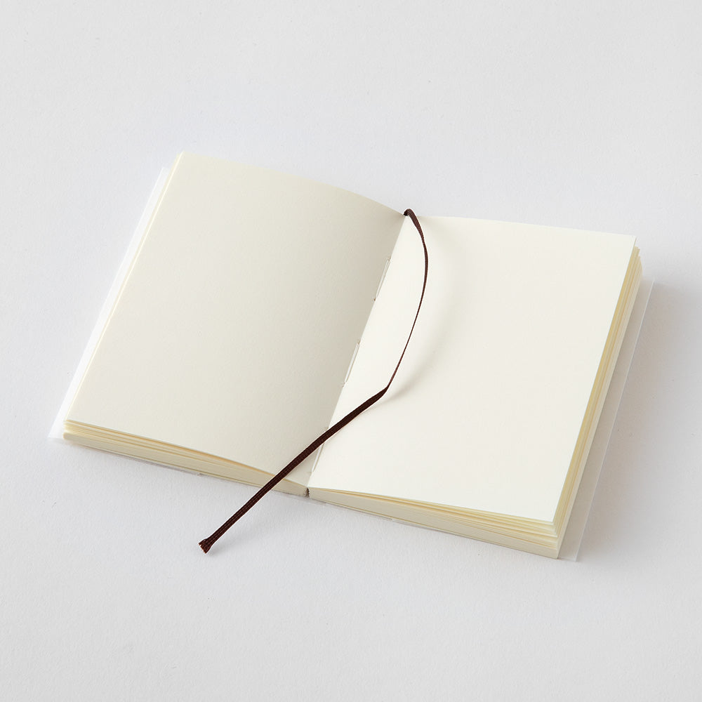 MD Notebook A7 - Blank — pocket detail