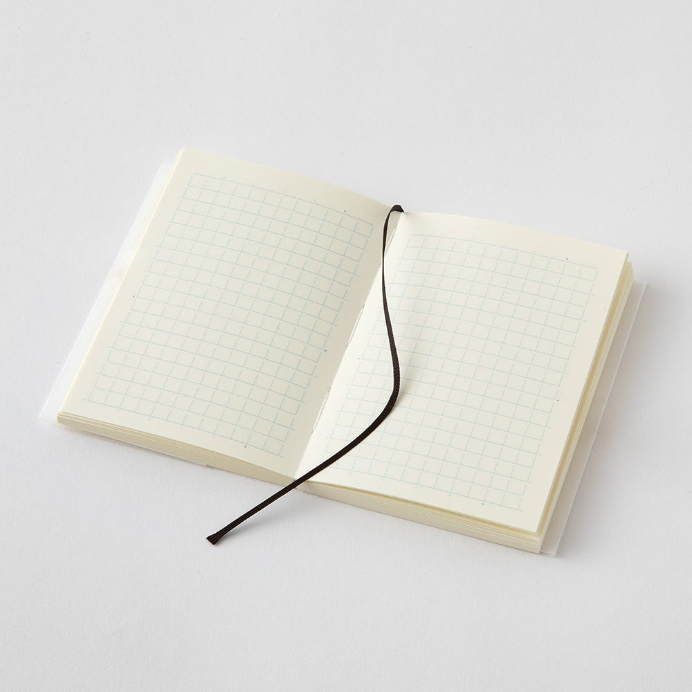 MD Notebook A7 - Grid Lines — pocket detail