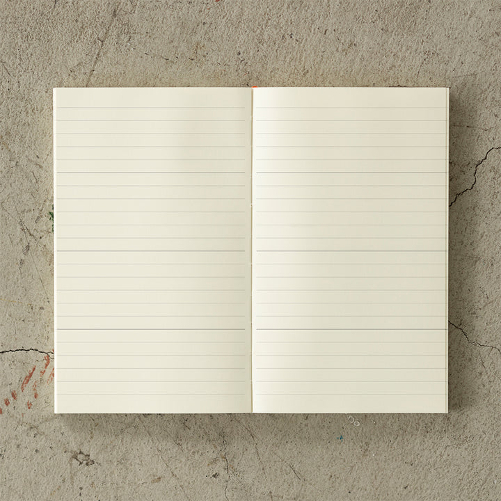 Featuring monthly, weekly, and plain memo pages, this minimalist diary is made with MD PAPER for an exceptional writing experience and flat-opening durability—perfect for planners who value both function and creativity.