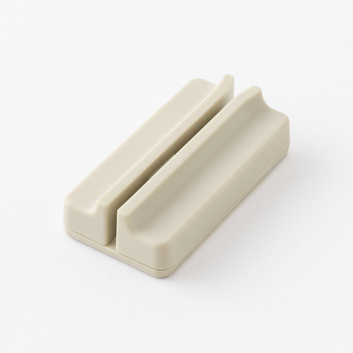 Midori Magnet Letter Cutter Ceramic Blade Beige - unit on white background