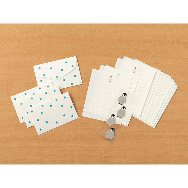 Midori Mini Letter Paper &amp; Envelopes with Stickers 950 Penguin A — side view