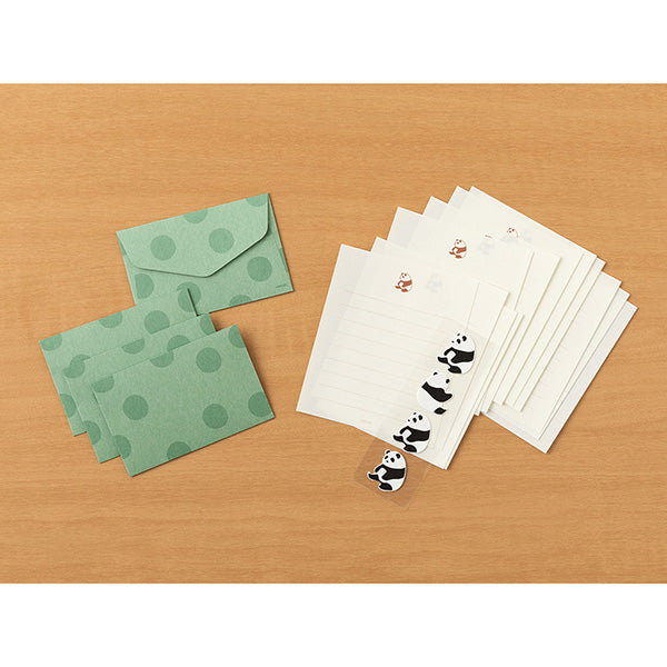 Midori Mini Letter Paper &amp; Envelopes with Stickers 952 Panda A — side view