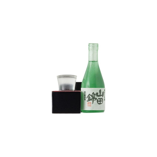 Midori Miniature Magnet - Japanese Sake — front view