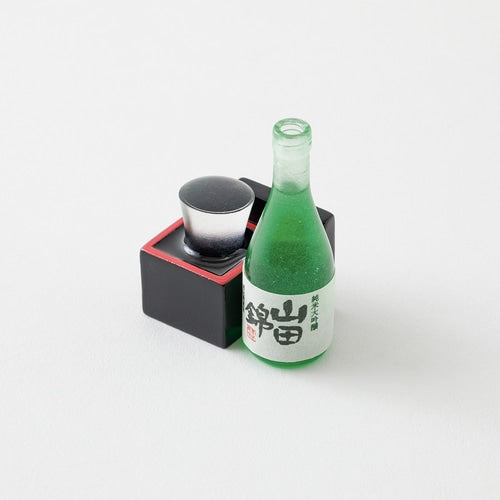 Midori Miniature Magnet - Japanese Sake — detail view