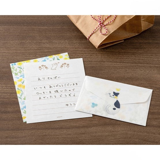 Midori Mini Letter Paper &amp; Envelopes with Stickers 943 For You Cat — in use