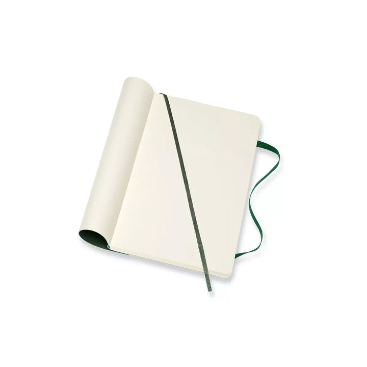 Moleskine Classic Large plain softcover notebook in Myrtle Green, 13 x 21 cm – photo 3