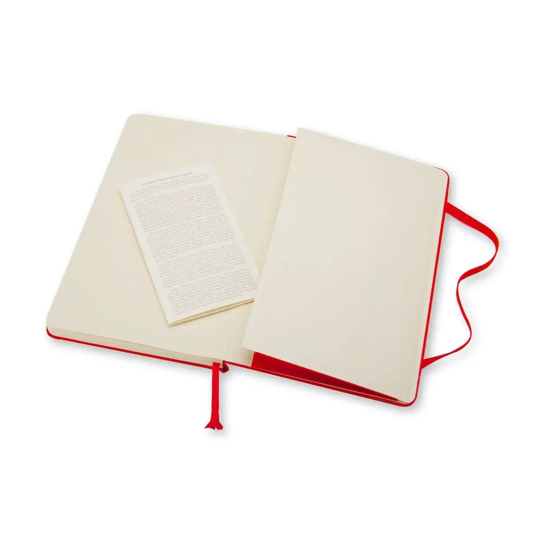Moleskine Classic Large ruled hardcover notebook in Scarlet Red, 13 x 21 cm – photo 5