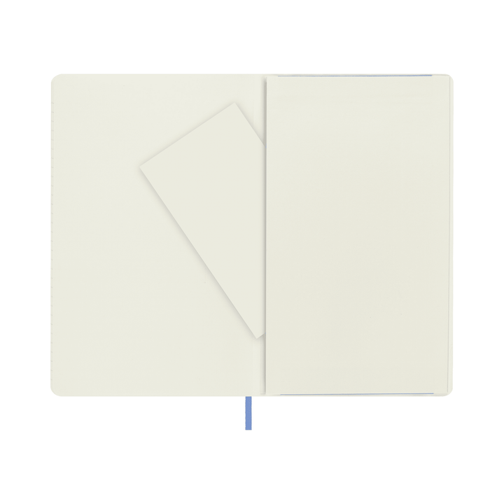 Moleskine Classic Large ruled softcover notebook in Hydrangea Blue, 13 x 21 cm – photo 9