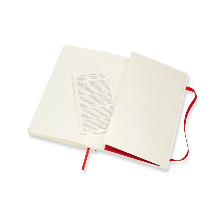 Moleskine Classic Large ruled softcover notebook in Scarlet Red, 13 x 21 cm – photo 5