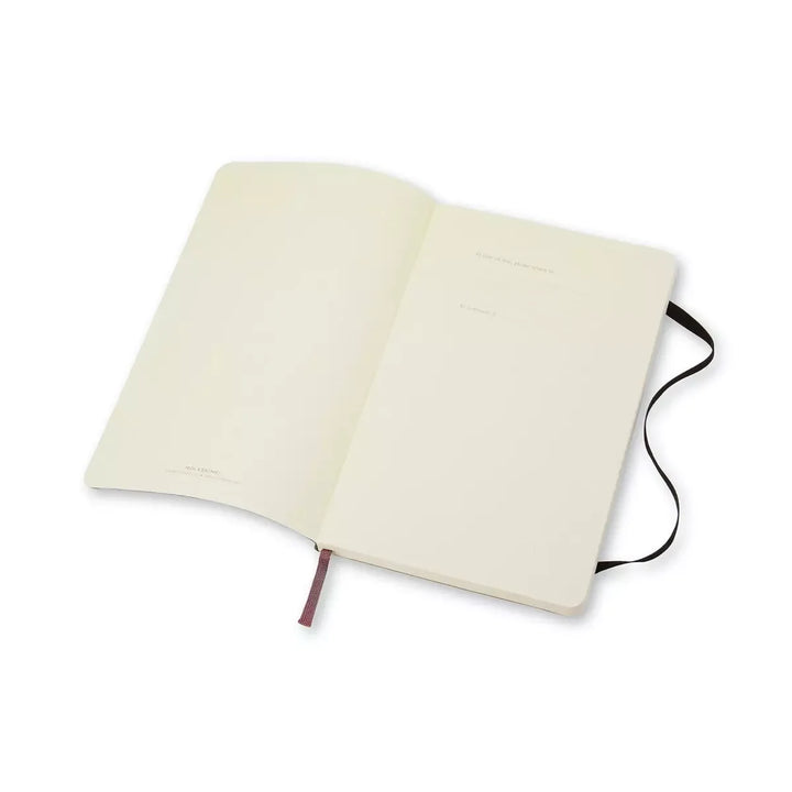 Moleskine Classic Pocket ruled softcover notebook in Black, 9 x 14 cm – photo 3