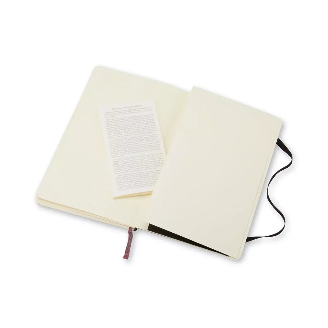 Moleskine Classic Pocket ruled softcover notebook in Black, 9 x 14 cm – photo 4
