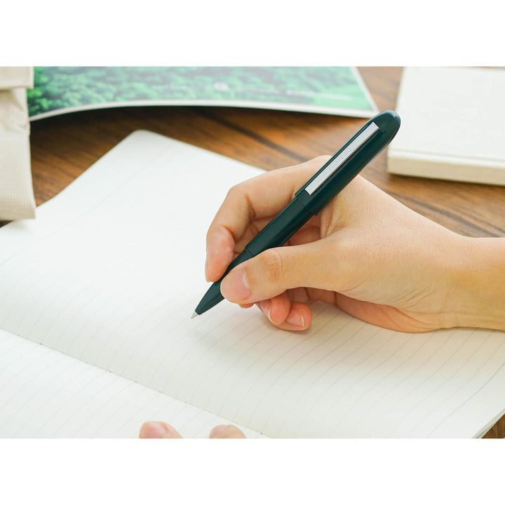 Penco Bullet Ballpoint Pen Light - Dark Green – feature detail
