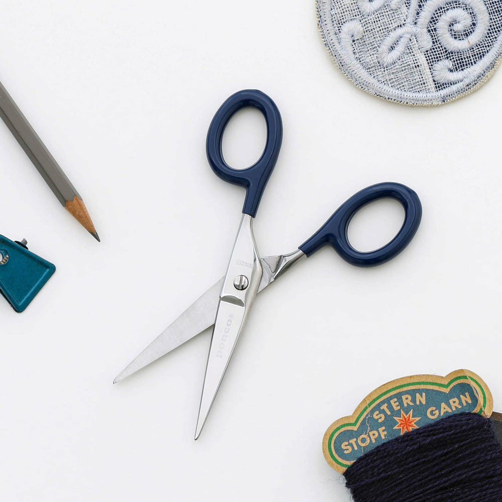Penco Stainless Steel Scissors Small – Navy – compact scissors with navy handles.