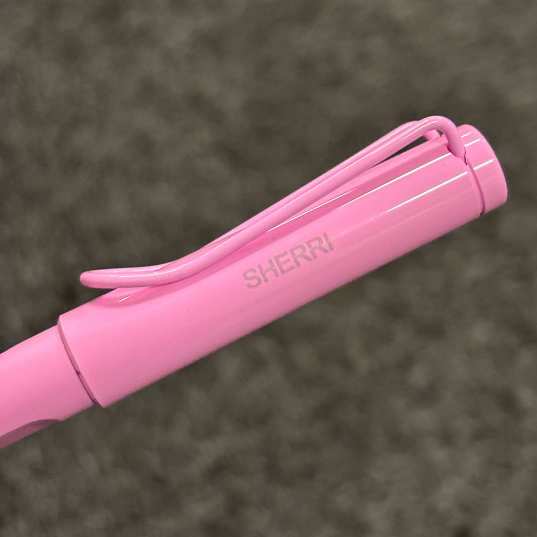 Personalized Name Engraving On LAMY Safari Deelite Rollerball Pen - Light Rose (Special Edition)