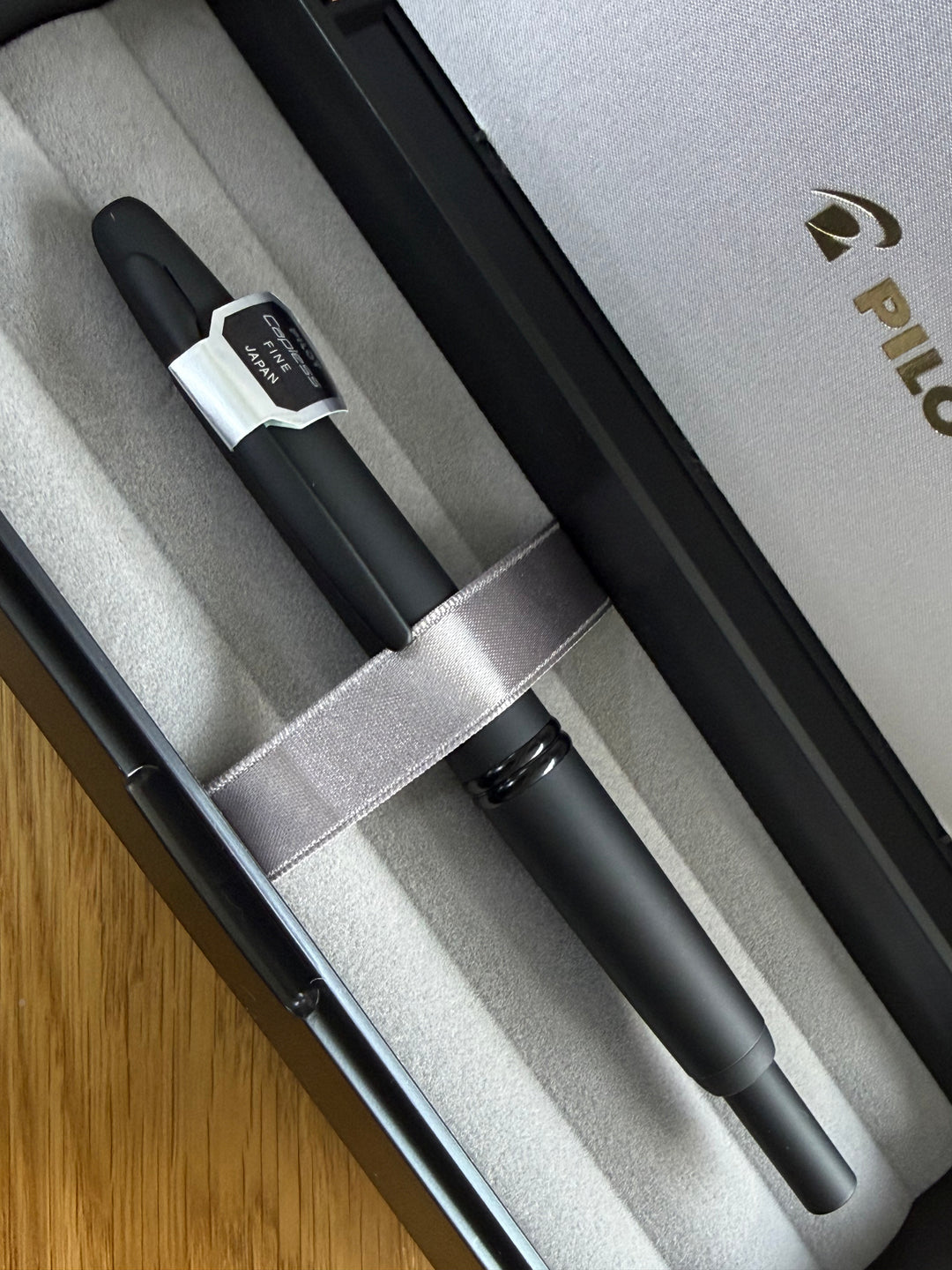 Pilot Capless Fountain Pen - Matte Black — flat lay