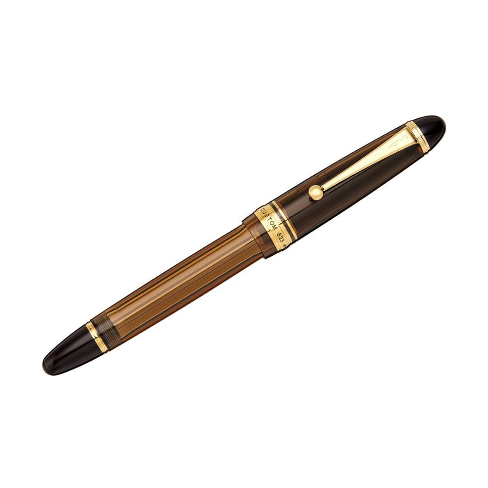 Pilot Fountain Pen "CUSTOM 823" Set - Brown — uncapped with cap posted