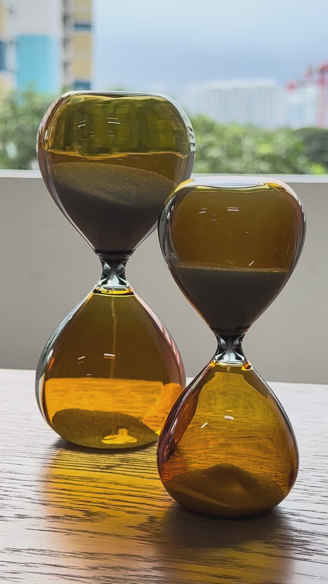 Hightide Hourglass (Bicolor) M - Grey x Amber