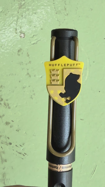 在图库查看器中加载和播放视频，LAMY Safari Harry Potter Fountain Pen  - Hufflepuff
