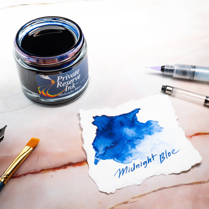 Private Reserve 60ml Ink Bottle Midnight Blue – detail view