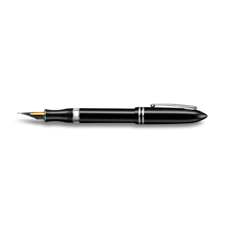 Sheaffer Balance III E892 fountain pen side profile with cap posted