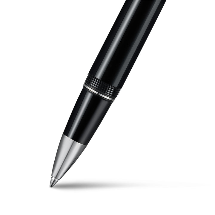 Close-up of the Sheaffer Balance III E892 rollerball pen chrome-tone tip and chrome ring