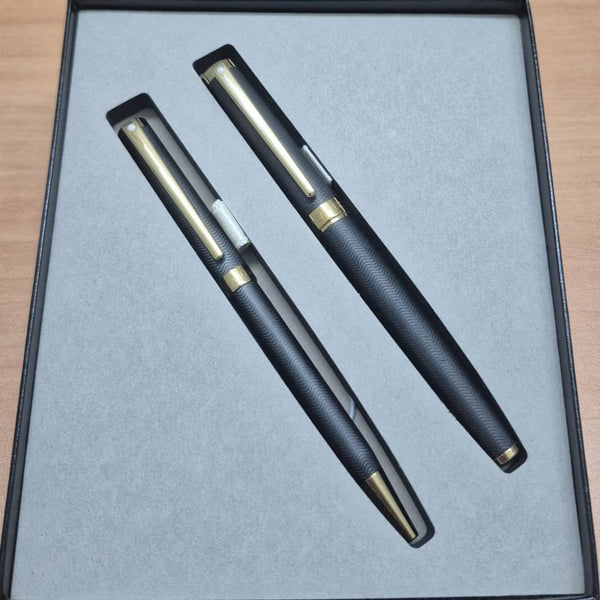 Load image into Gallery viewer, Sheaffer Intensity Engraved Matte Black GT Ballpoint Pen &amp; Rollerball Pen Gift Set
